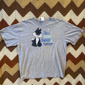 Vintage 90s Looney Tunes Pussyfoot “I Only Look Sweet & Innocent” tee size XL